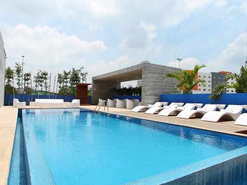One Villahermosa 2000 Dış mekan fotoğraf