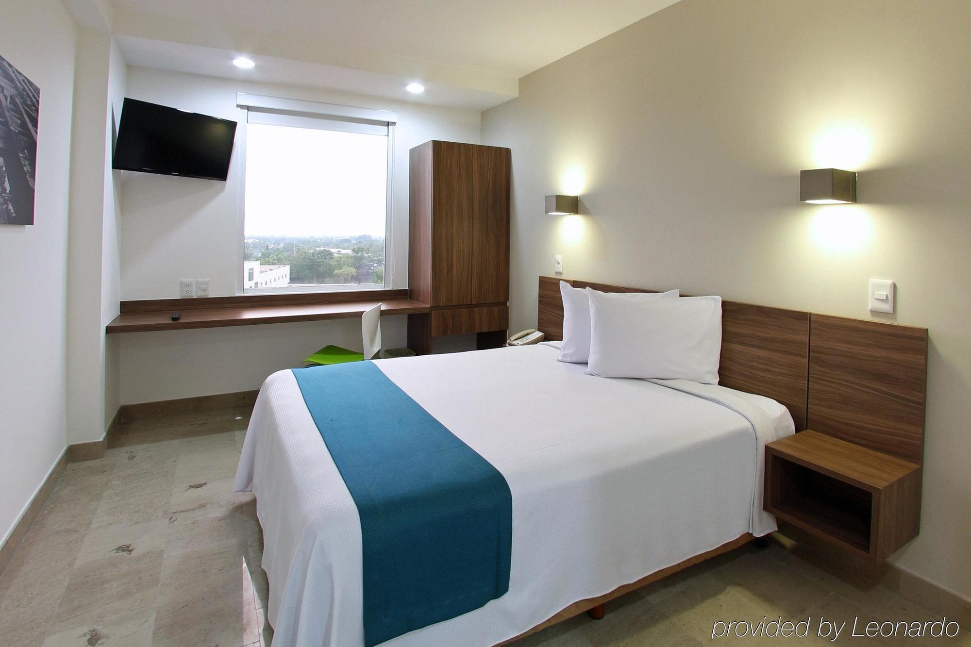 One Villahermosa 2000 Dış mekan fotoğraf